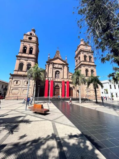 Discover Santa Cruz and Porongo