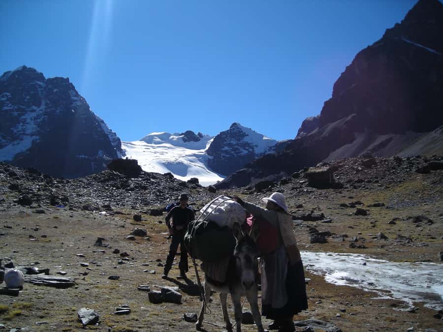 From La Paz: Condoriri Andes, Pico Austria Full Day Hiking - From La Paz to the high Altiplano