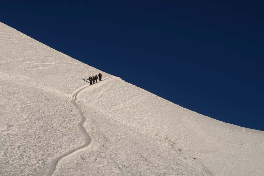 From La Paz: Huayna Potosí 2-Day Climbing Trip - The 6,088-meter summit ridge