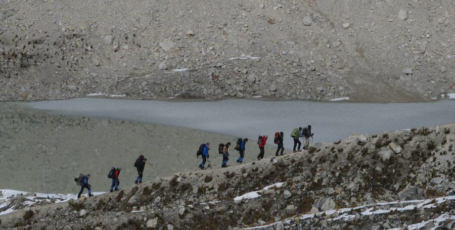 From La Paz: Huayna Potosí 2-Day Climbing Trip - Who should choose the private option?