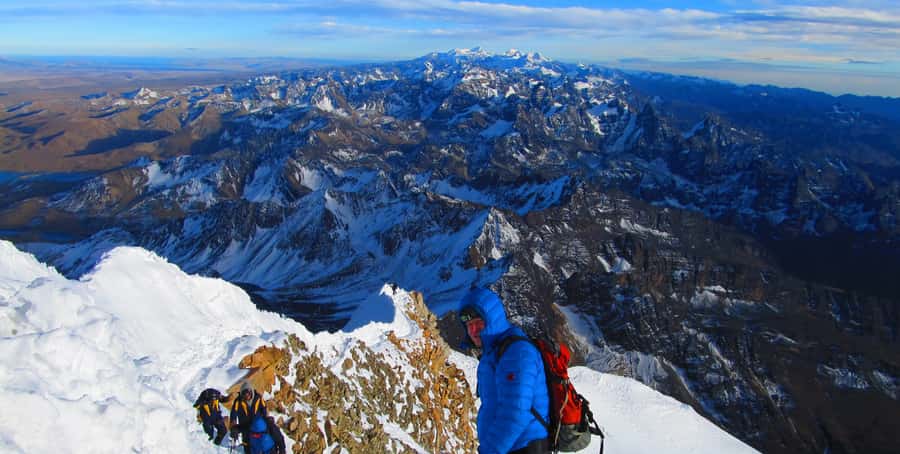 From La Paz: Huayna Potosí Mountain 3-Day Ice-Climbing Trip - Equipment: what to inspect before leaving