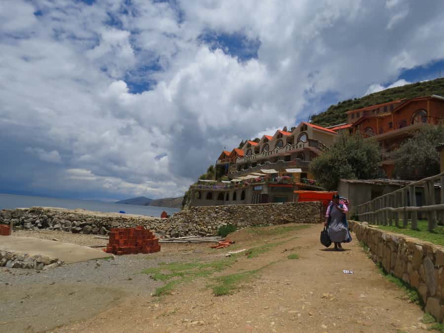 From La Paz: Lake Titicaca and Copacabana Private Tour - Who will enjoy this 15-hour outing