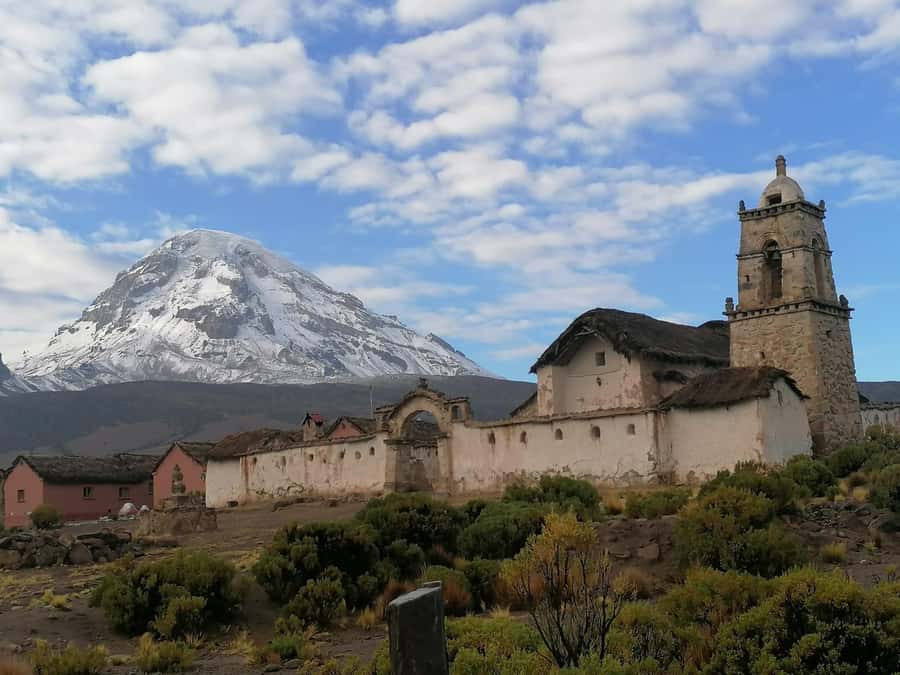 From La Paz: Tihuanacu & Titicaca Lake in one day with lunch - Key points to know before booking
