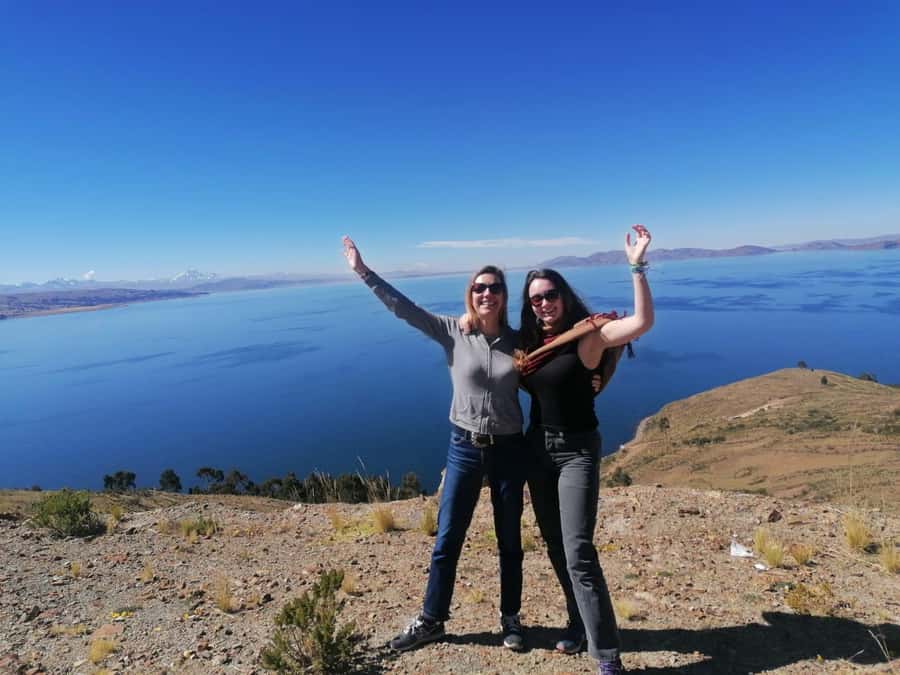 From La Paz: Tihuanacu & Titicaca Lake in one day with lunch - What the $219 price covers