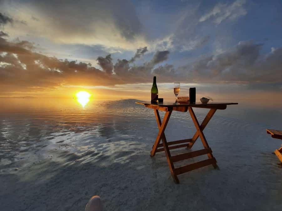 From La Paz to Atacama: Uyuni Salt Flats 4-Day Tour - Key points at a glance