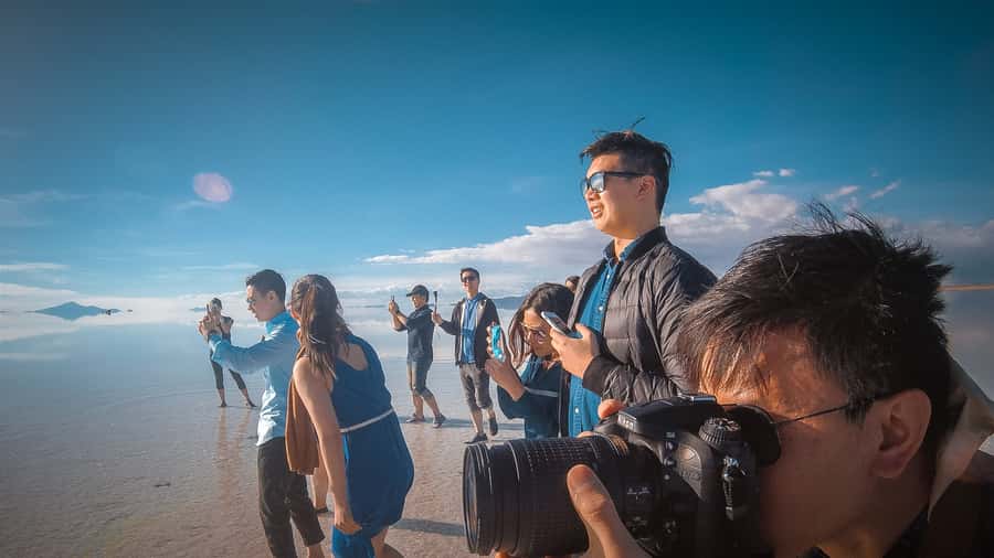 From La Paz: Uyuni and Andean Lagoons 5-Day Guided Trip - Train Graveyard and Colchani before the salt flats