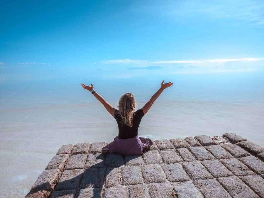 From La Paz: Uyuni Salt Flat Tour & Overnight Roundtrip Bus - The photo session you should plan for