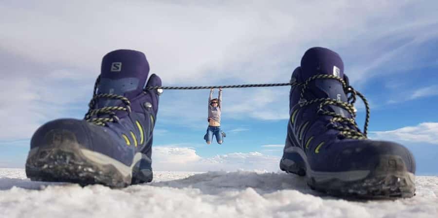 From La Paz: Uyuni Salt Flats Excursion + Round Trip Bus - An overnight bus from La Paz to Uyuni