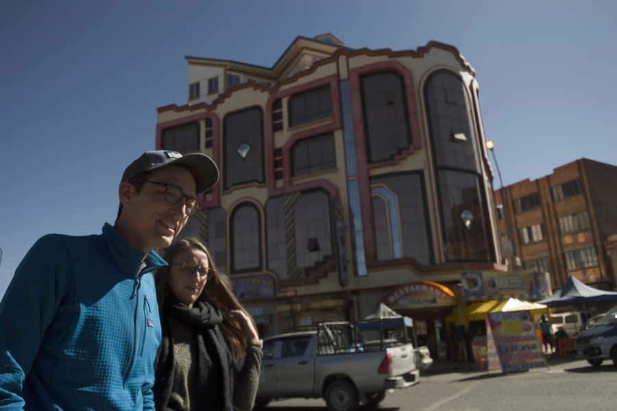 La Paz: Andean Architecture Tour in El Alto - Walking through the cholet district
