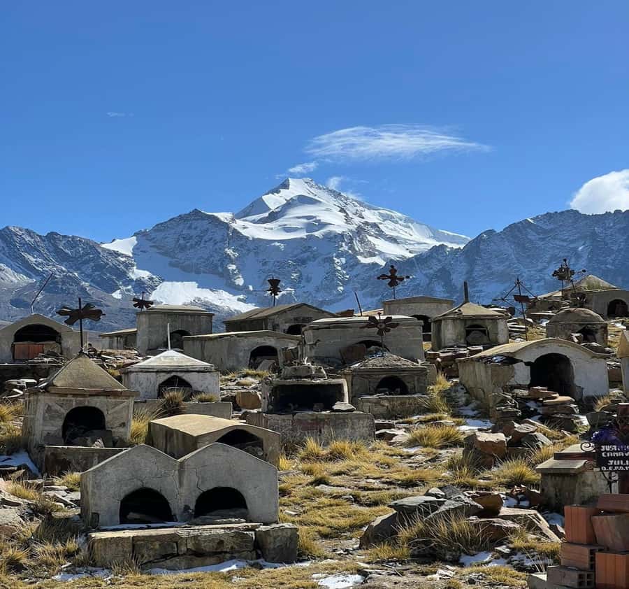La Paz: Charquini Mountain Guided Hike - Why Charquini is a good one-day mountain test
