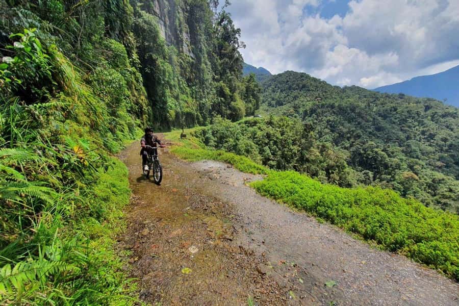 La Paz | Death by Bike Route | Lunch - Key points to know before you book
