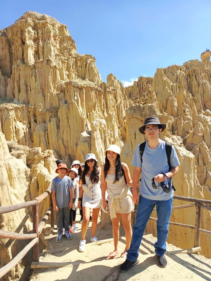 La Paz: Private City Tour with Cable Car & Moon Valley Visit - Why this five-hour route works well in La Paz