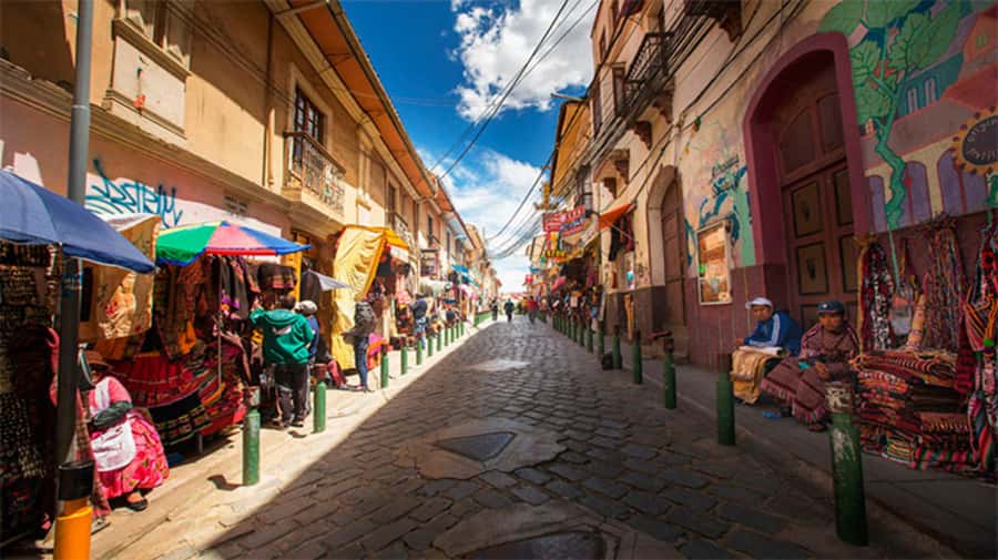 La Paz: The Feminist Tour - Indigenous identity, migration, and work