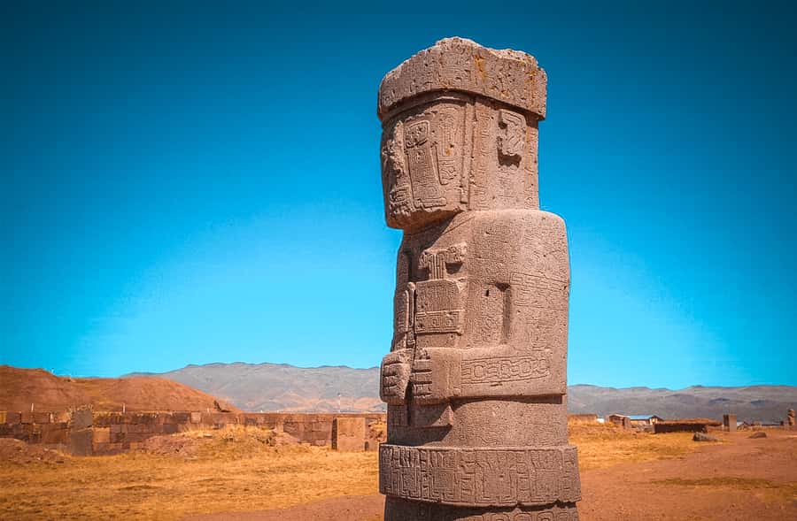 La Paz: Tiwanaku Shared Tour with Lunch + Tour Guide - Meeting at Maria Auxiliadora Church at 8:30 a.m.