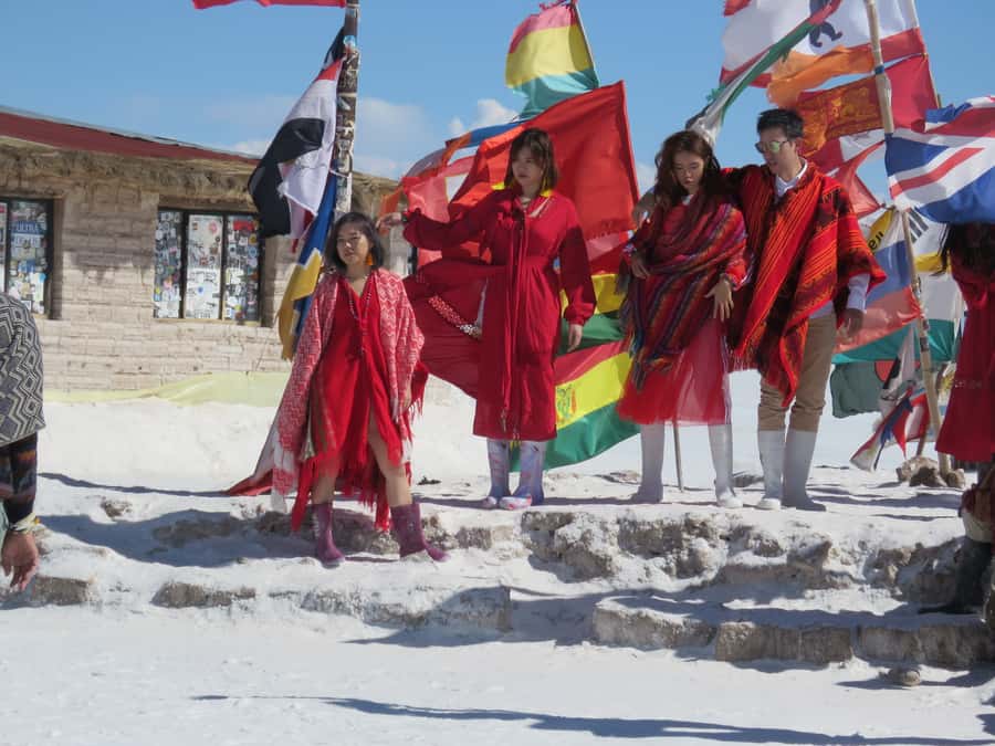 La Paz: Uyuni Salt Flats Tour by Bus - Who should book this Uyuni trip