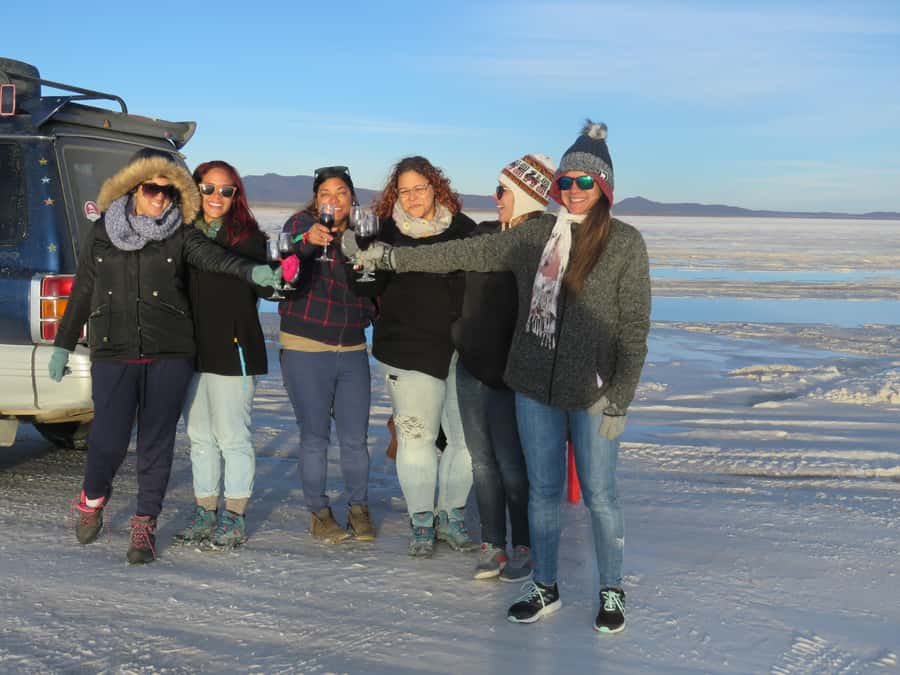 La Paz: Uyuni Salt Flats Tour by Bus - Incahuasi Island and its giant cacti