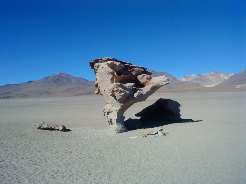 La Paz: Uyuni tour ending in Atacama Chile by bus. - What the 4x4 days are really like