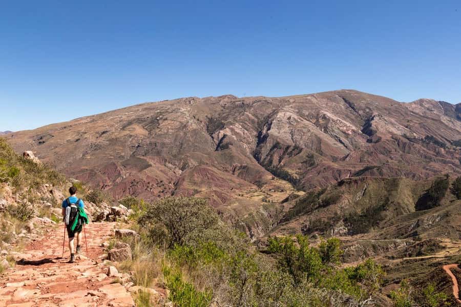 Sucre: 2 days trek in Inca Trails and the Crater de Maragua - Day one: Chataquila, Chaunaca, and the climb to the crater