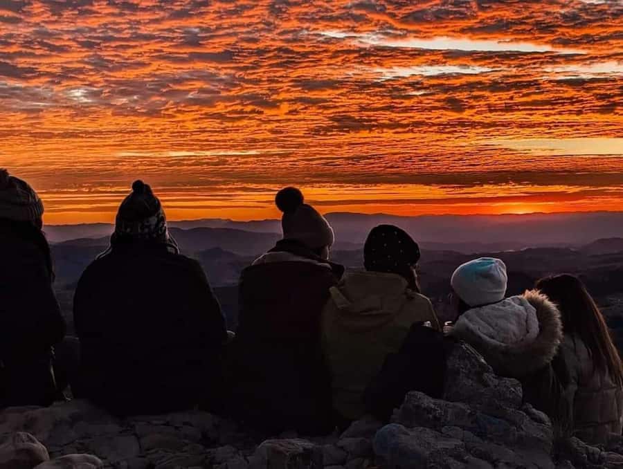 Sucre: Sunrise, the Crater de Maragua and old Cave Paintings - The first climb and the view over Tumpeca