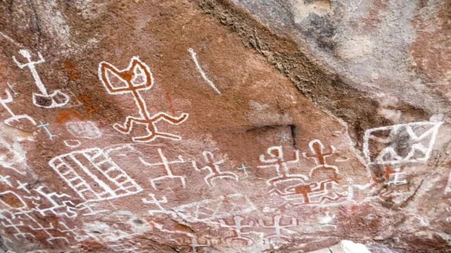 Sucre: Sunrise, the Crater de Maragua and old Cave Paintings - What to wear and carry for the Andes