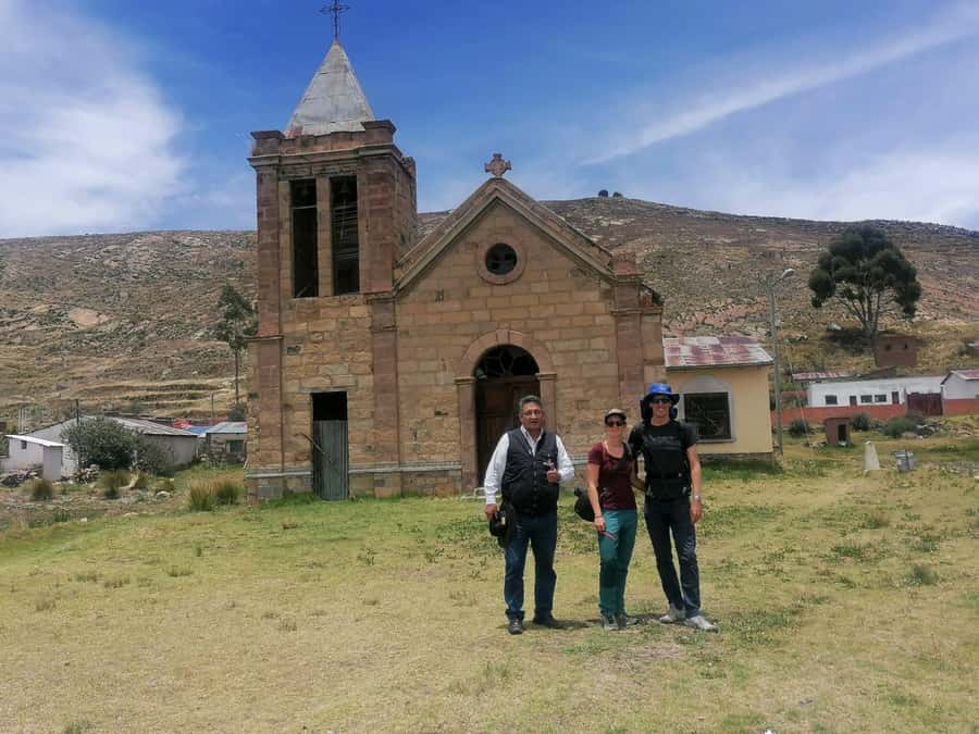 Titicaca Lake: Highlights Tour from La Paz by Bus - Returning to La Paz by car