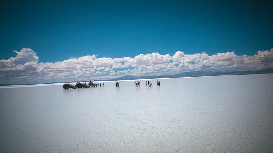 Uyuni: Guided 3-Day Tour Salt Flats & Avaroa National Park - Who should book this trip?