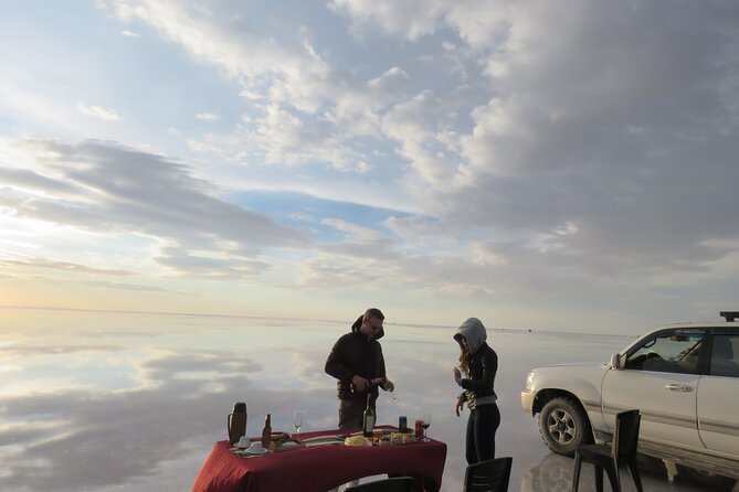 Visit to Uyuni Salt Flats from La Paz Bolivia by Bus - Crossing the Salar de Uyuni