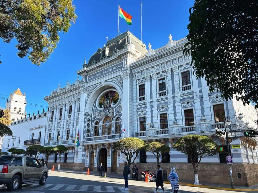 Walking tour in Sucre: History, Culture & Amazing Views - Why the $13 price works